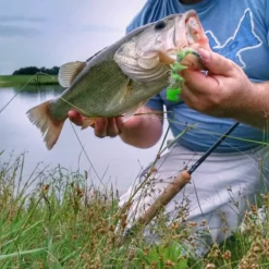 Fish Skull Flymen Surface Suducer Howitzer Baitfish Poper Head - Funky Fly Tying -Fly Tying Materials Sales Brandon Bailes Howitzer catch